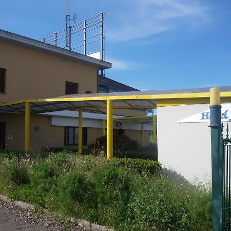 Hotel Fiera Pesaro Exterior foto
